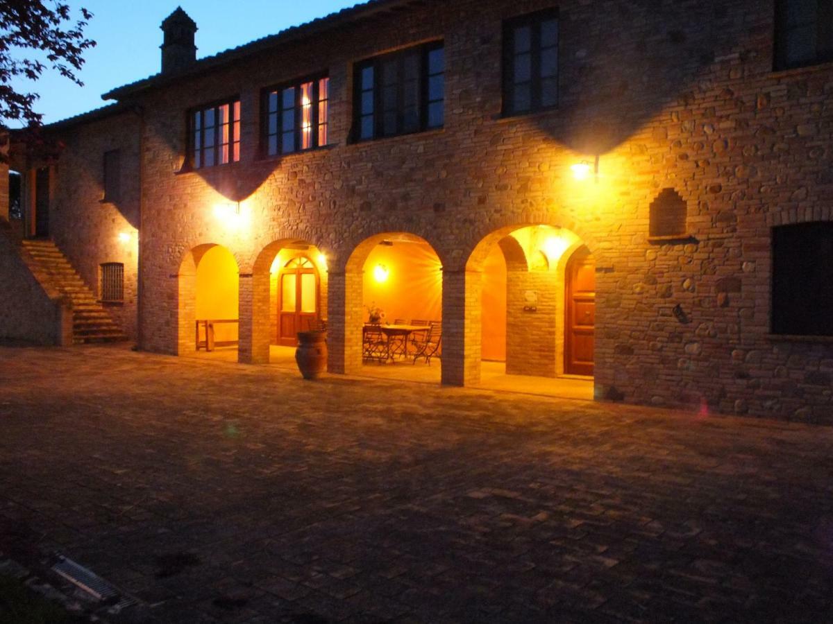 Agriturismo Wine Casale Villa Chiara 토르지아노 외부 사진